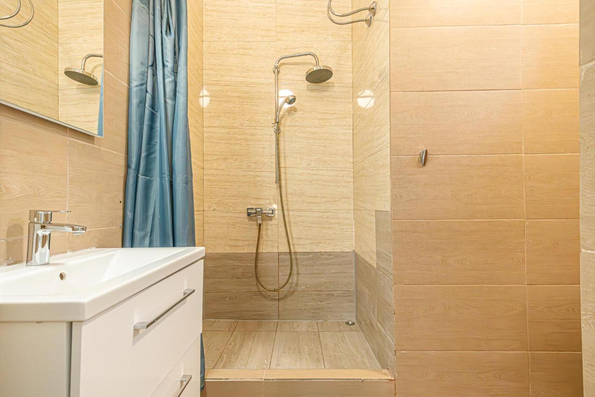 Simple Apt W Full Kitchen Wiener Stadthalle Ngoại thất bức ảnh